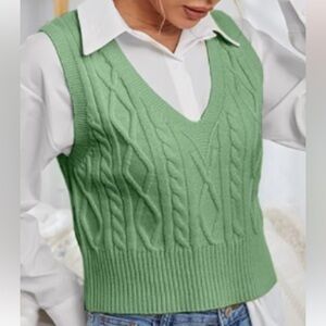 Light green lime women's sweater vest, deep, V-neck Cableknit pullover medium